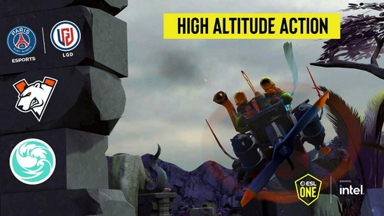 骆歆水晶玫瑰女警COS美照引发热议